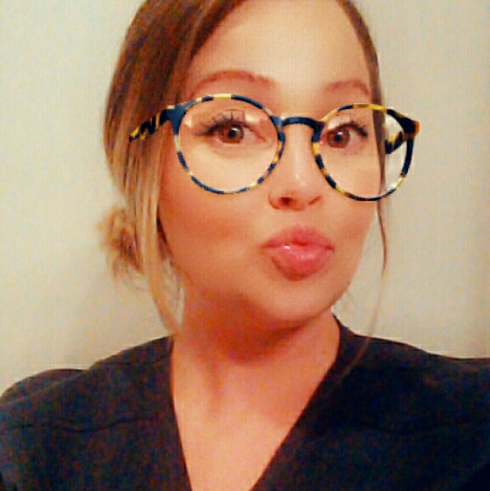 Meet your Posher, Kaci